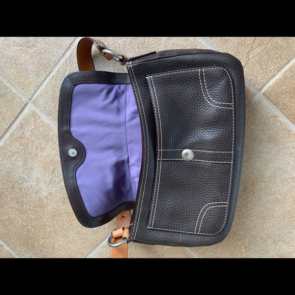 VINTAGE COACH PURSE - Picture 5 of 7